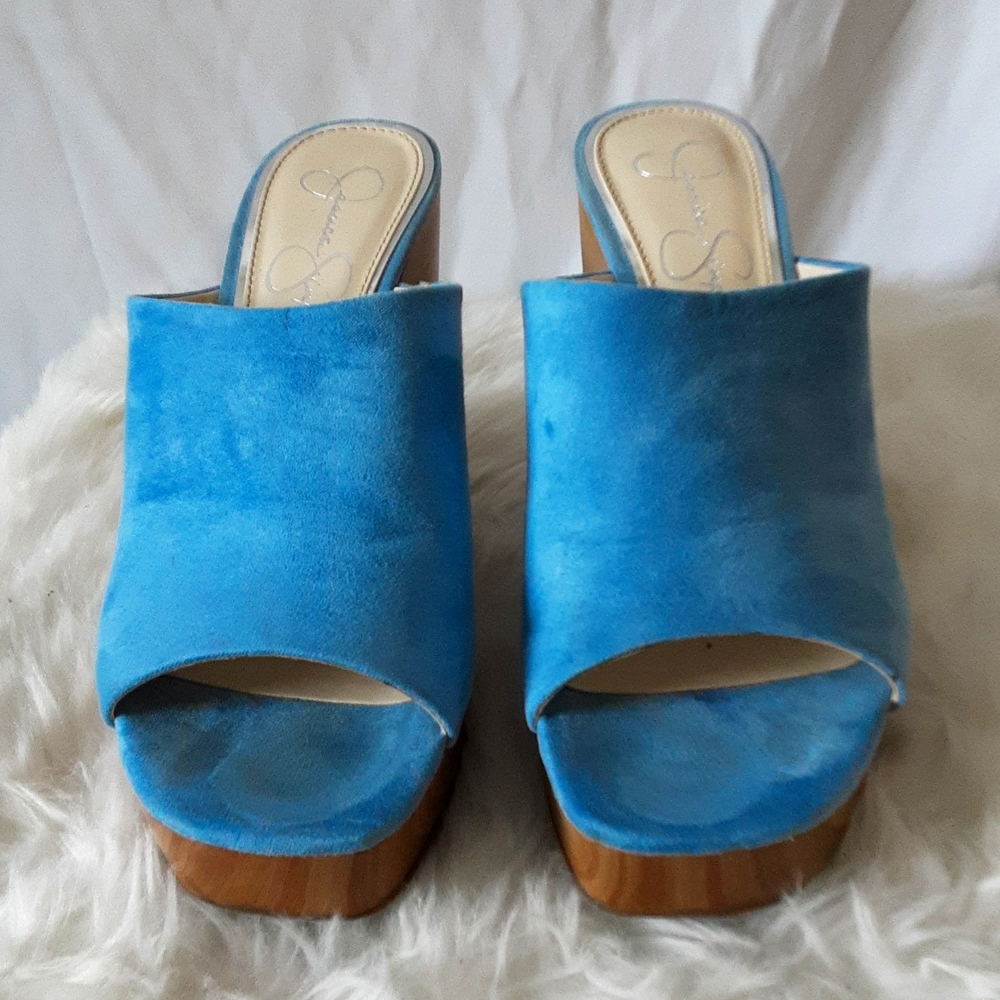 Jessica Simpson Wedges